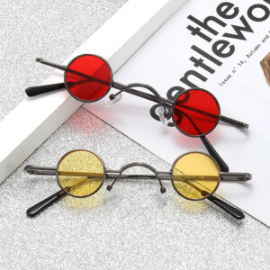 Small Round-Frame Retro Sunglasses